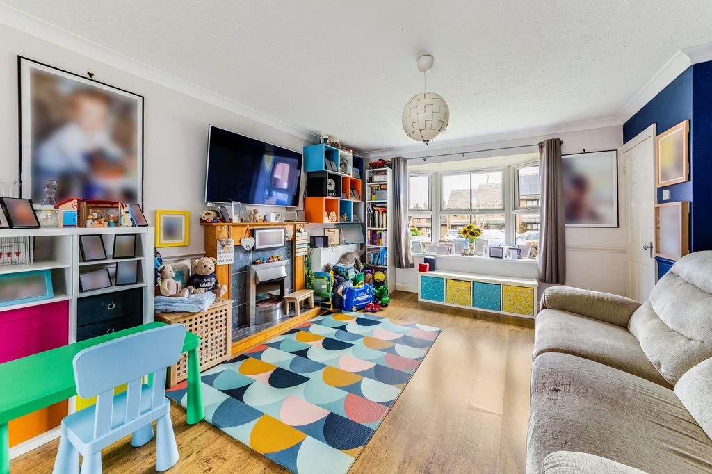 Property photo 2 of 15