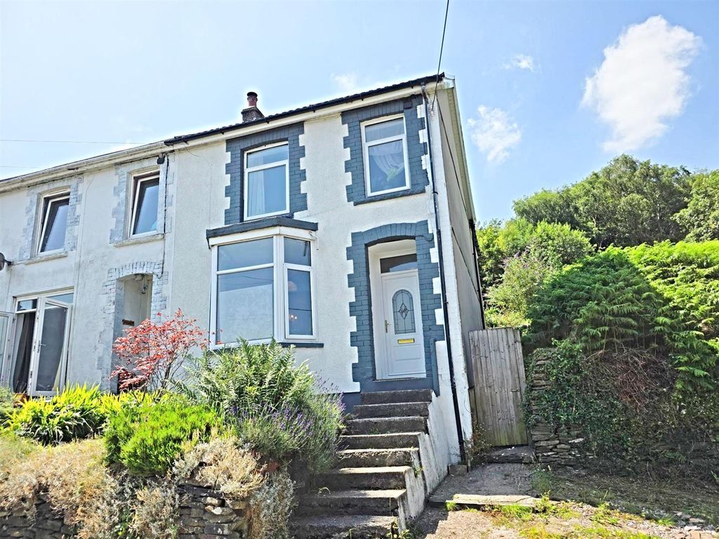 Property photo 3 of 24