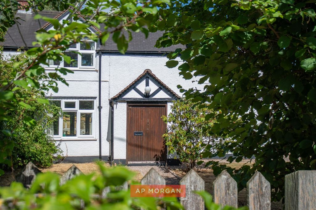 Property photo 2 of 18 Picture No. 14
