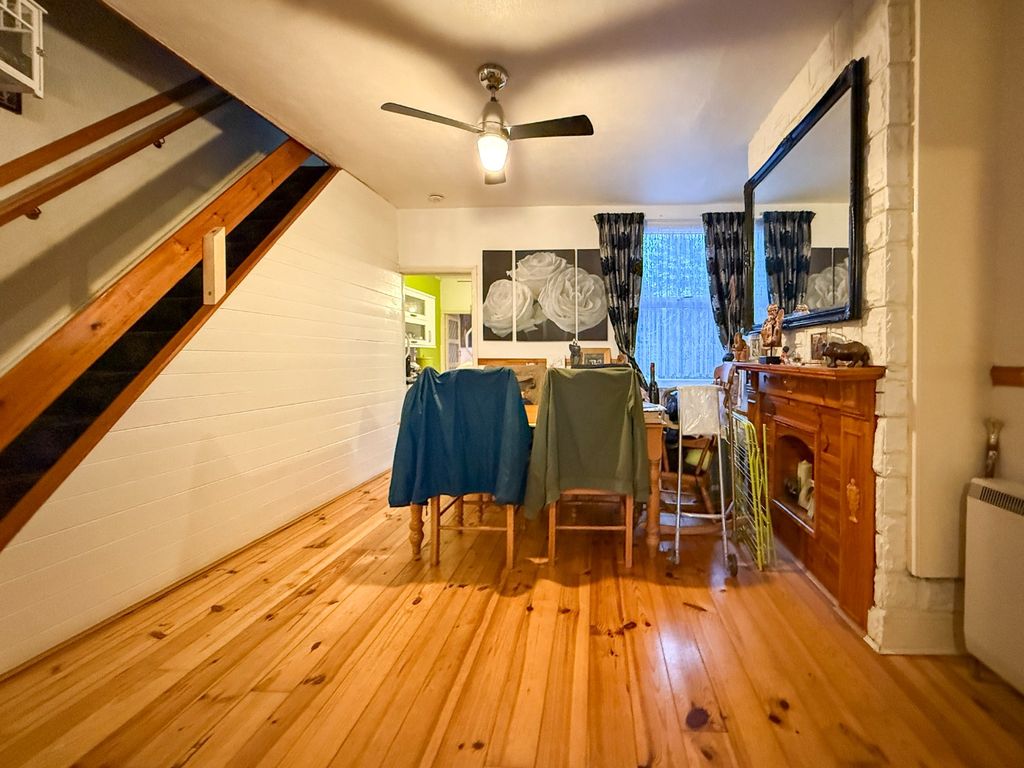 Property photo 3 of 15 4781538