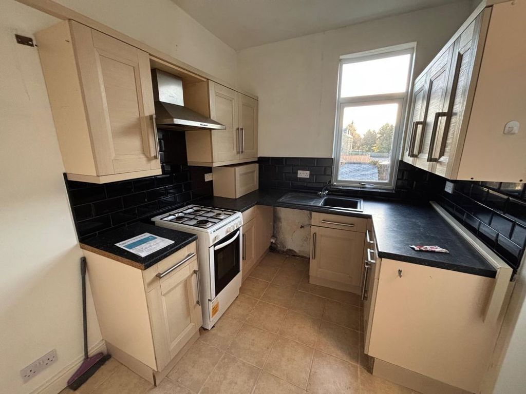 Property photo 2 of 10 Image 2