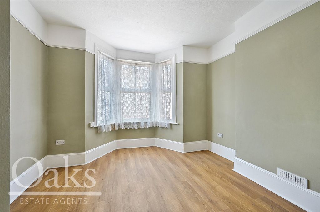 Property photo 2 of 8 Picture No. 04