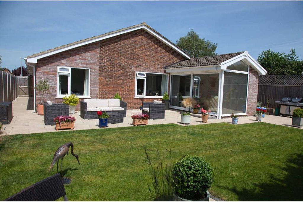 Property photo 1 of 25 Rear Garden