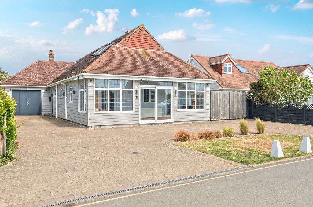 Property photo 1 of 16 1462853-25-6A0F23...