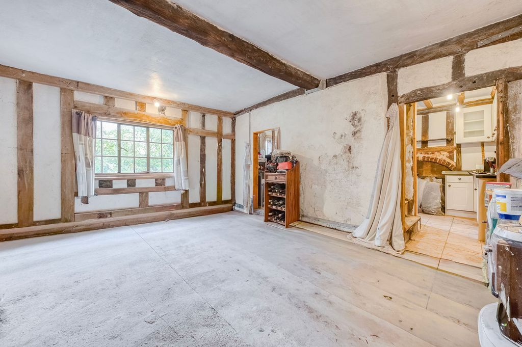 Property photo 3 of 17