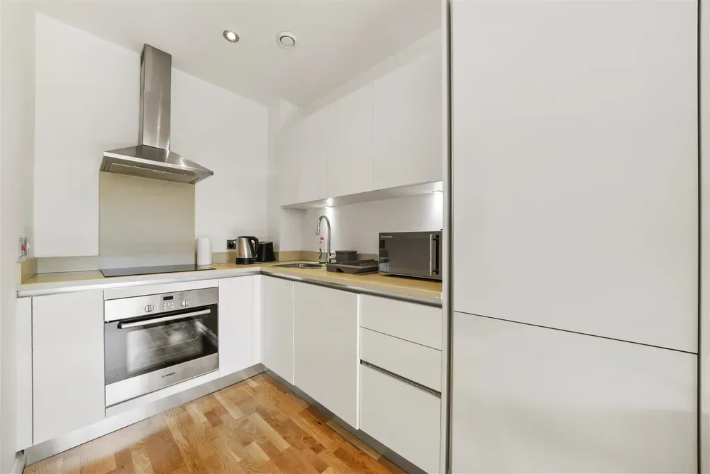 Property photo 2 of 5