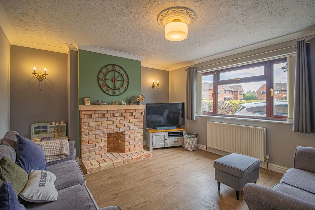 Property photo 3 of 20 5390472