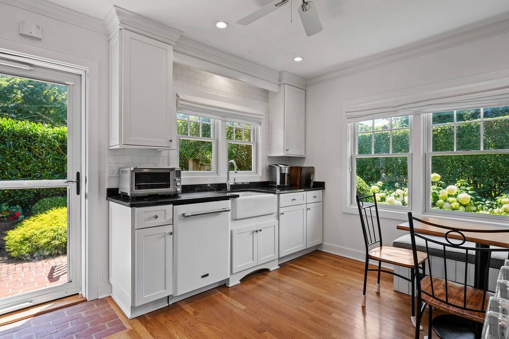 Property photo 2 of 18 <Alttext/>