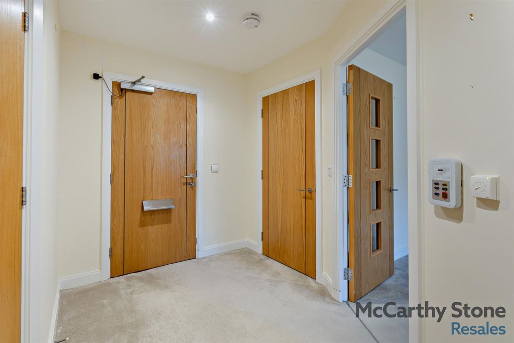 Additional image 15 of 1 bed flat for saleRoslyn Court, Lisle Lane, Ely CB7