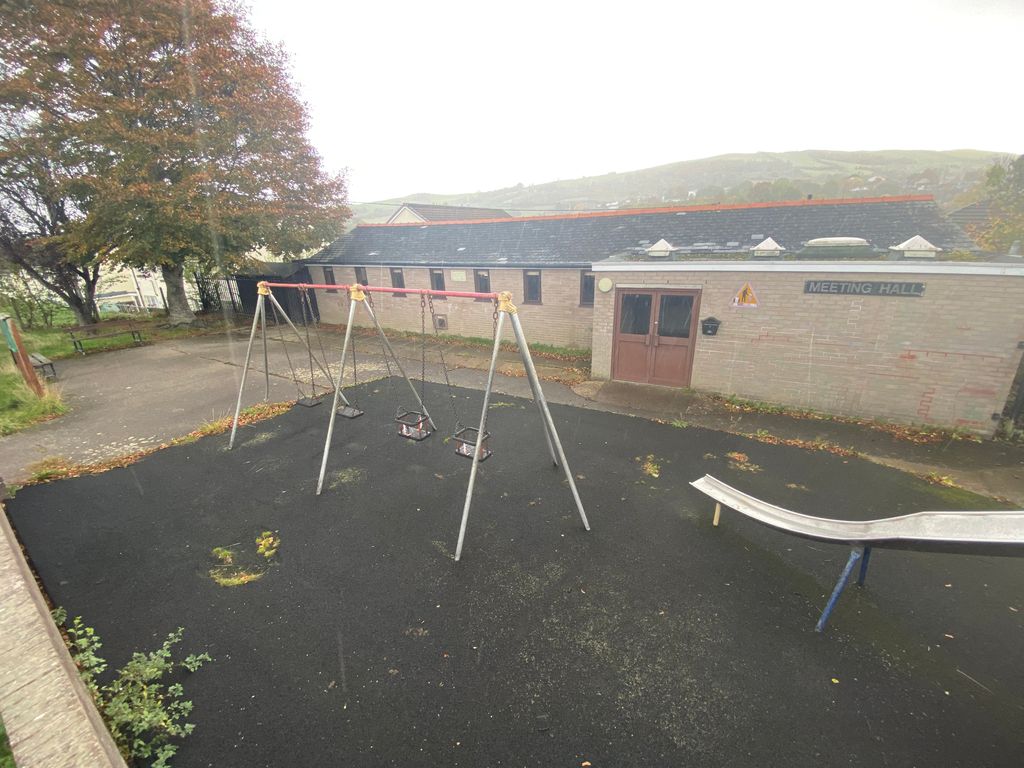 Property photo 1 of 1