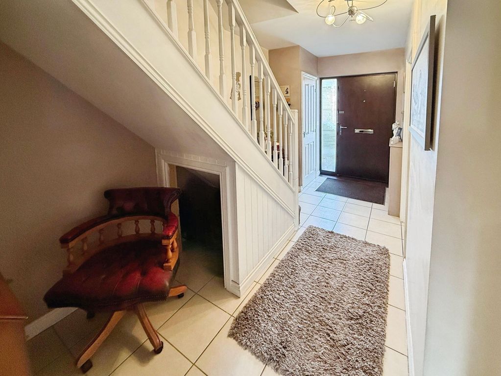 Property photo 3 of 23