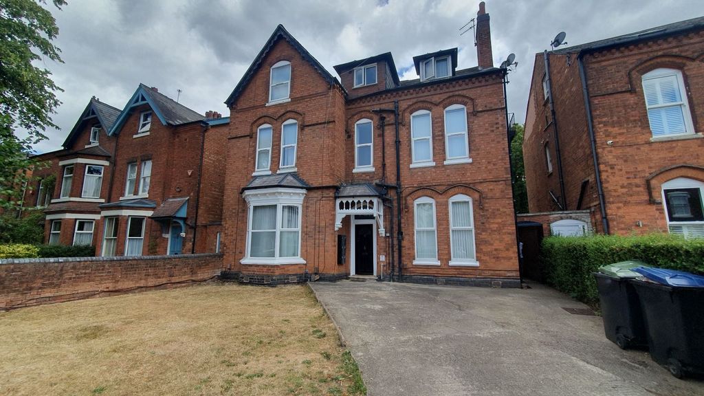 Property photo 2 of 71