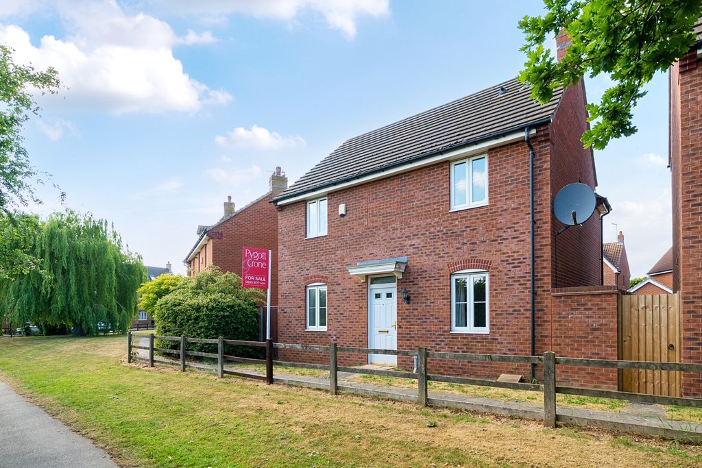 Property photo 1 of 23 1295267-31-682Bb2Ed470Fd-Arw-1