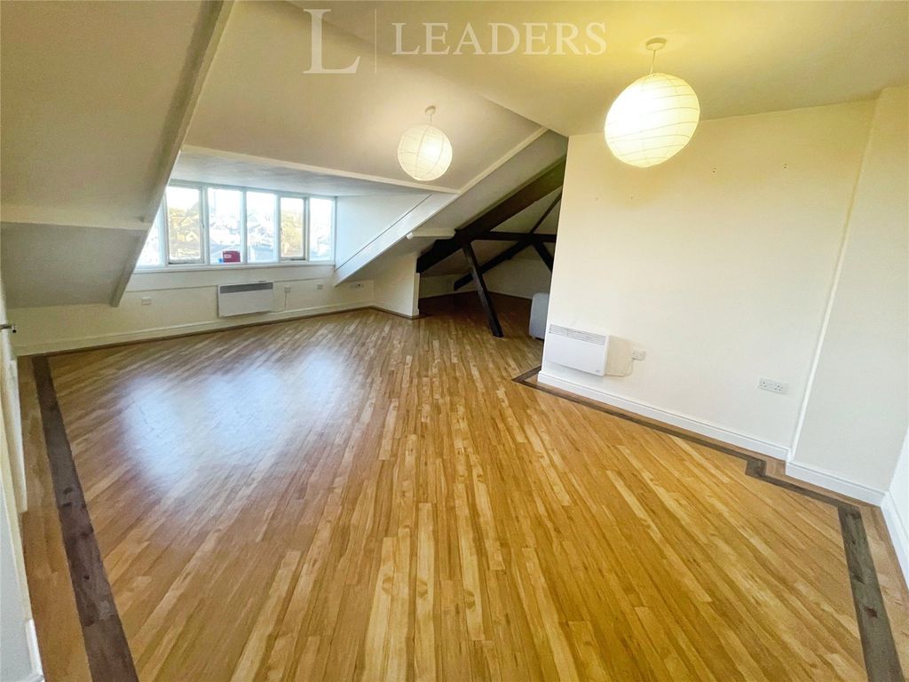 Property photo 3 of 14 Picture No. 31