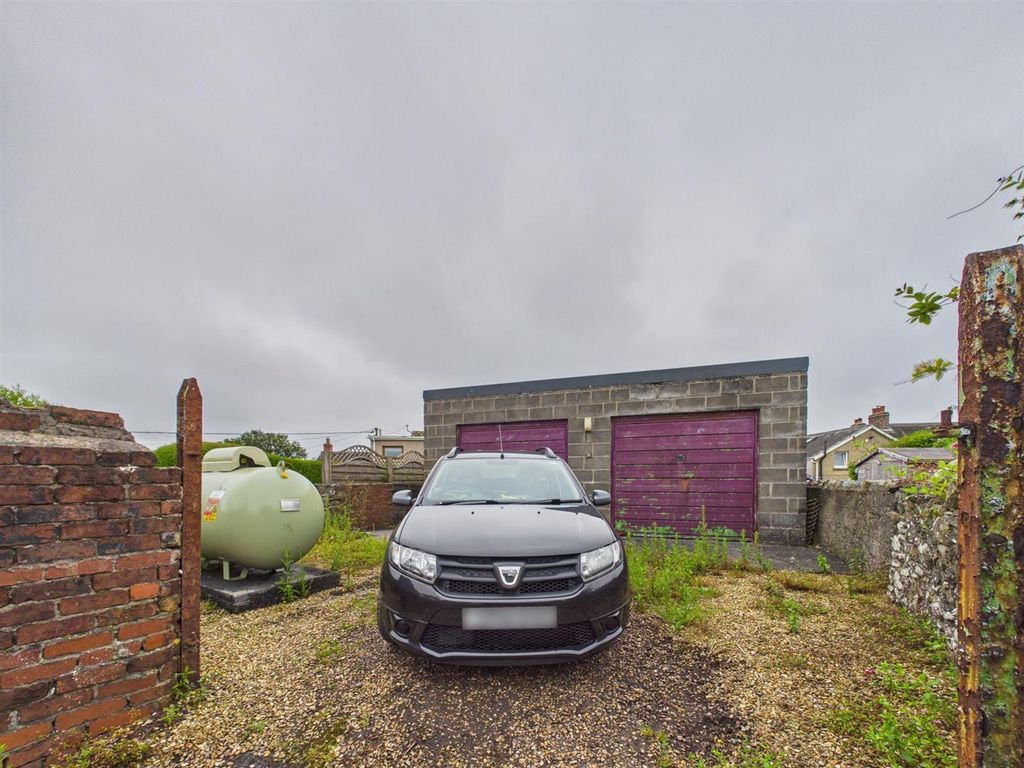 Property photo 1 of 12 Cam04045G0-Pr0106-Still013.Jpg