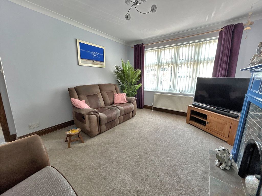 Property photo 3 of 38 Picture No. 57