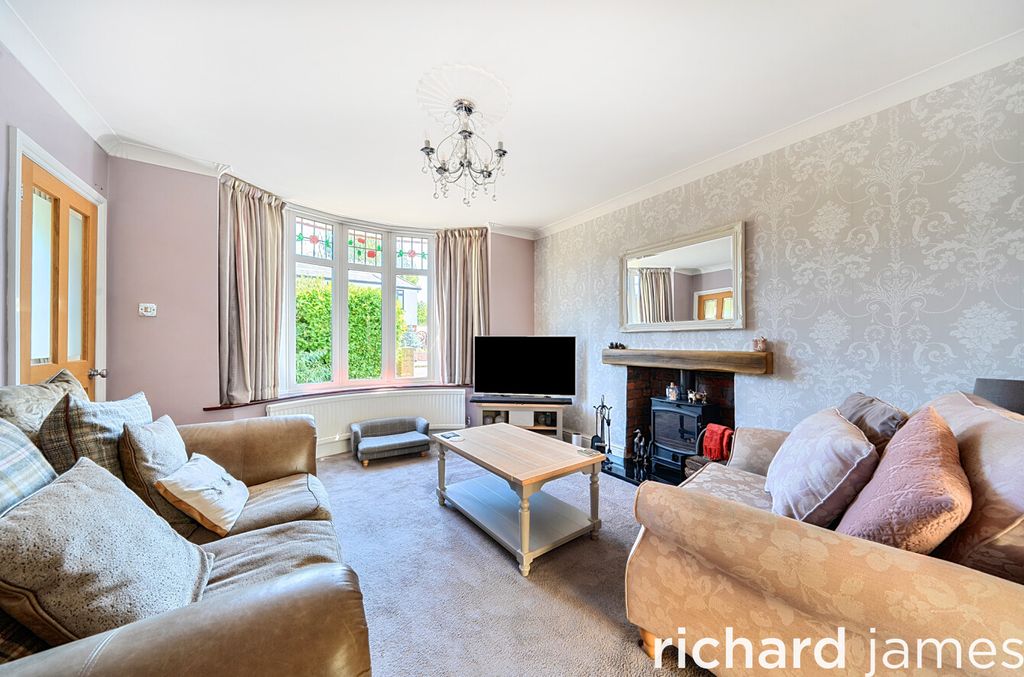 Property photo 2 of 12 0d94c4B5605d41A5A8d9Ef8E76c966Da