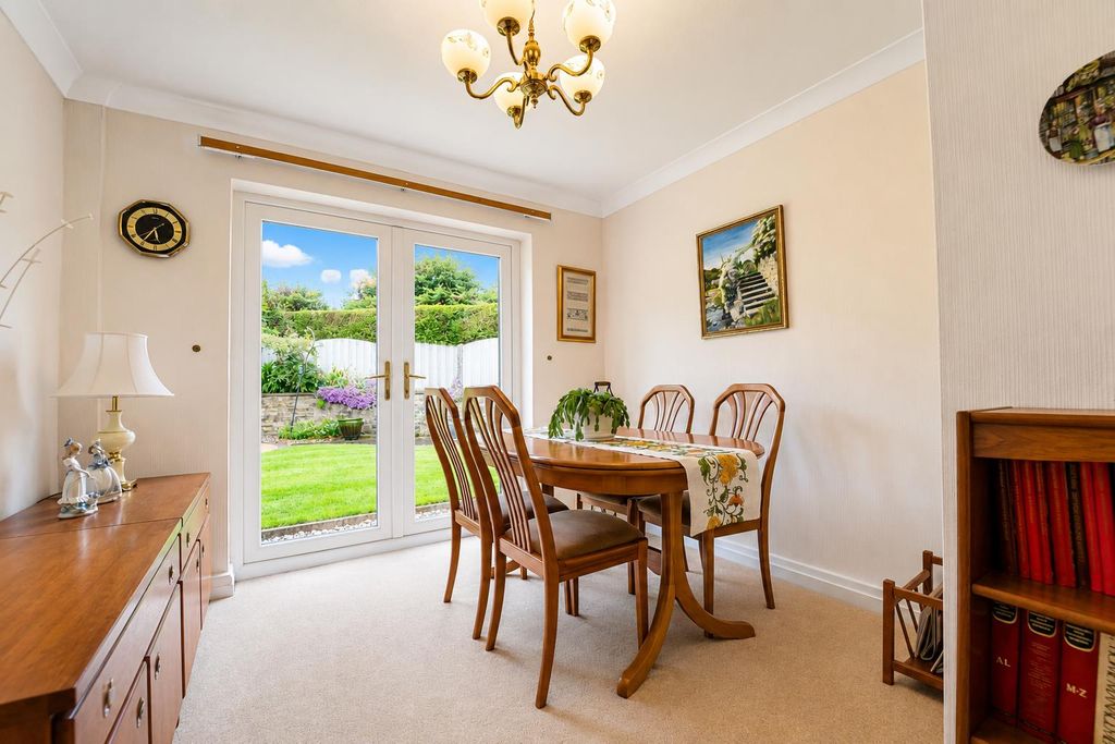 Property photo 2 of 15 C