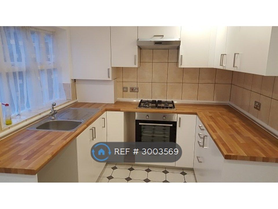 Property photo 1 of 13 Kitchen