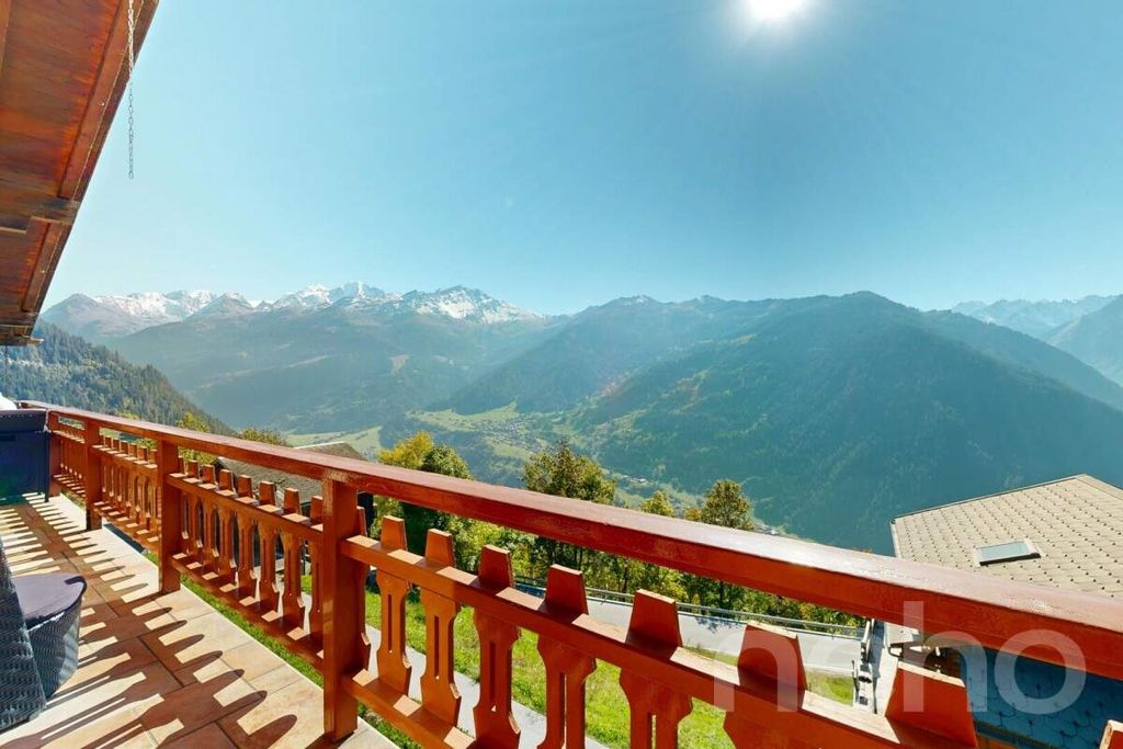 Property photo 1 of 12