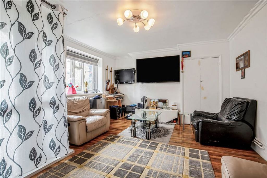 Property photo 3 of 5