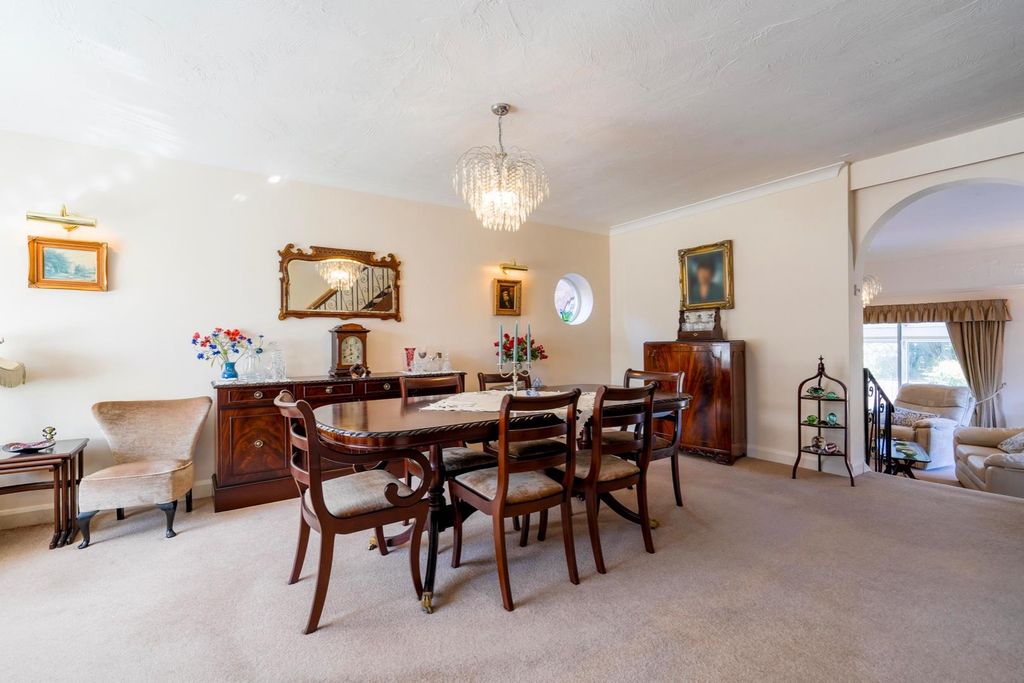 Property photo 3 of 13 Dining Room