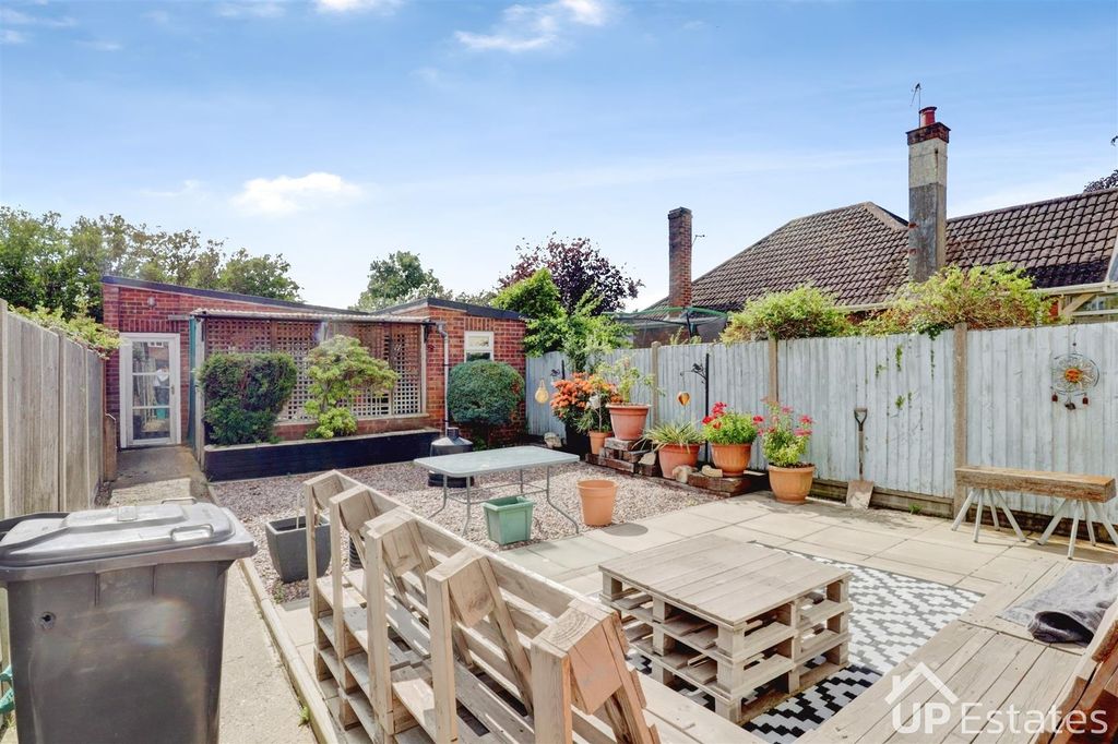 Property photo 2 of 20 Rear Garden