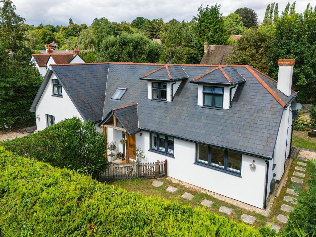 Property photo 1 of 18