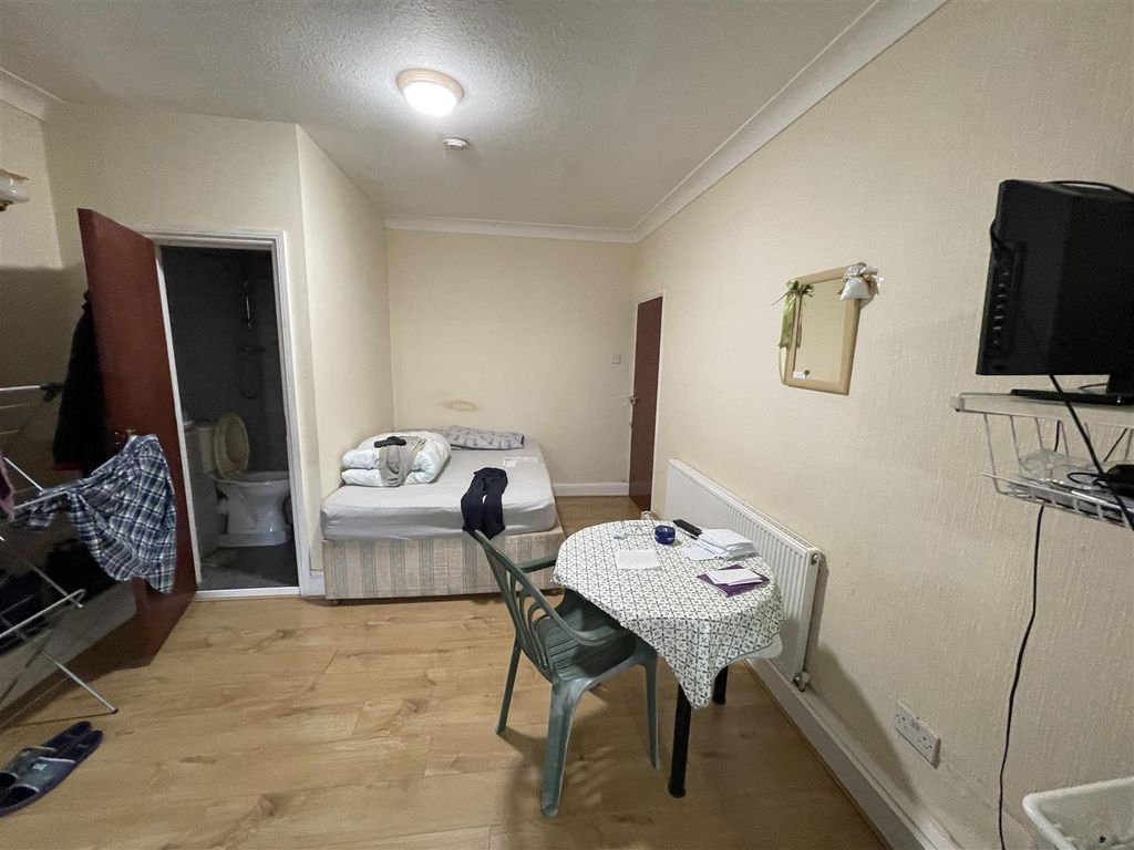 Property photo 3 of 7 Img_5706.Jpg