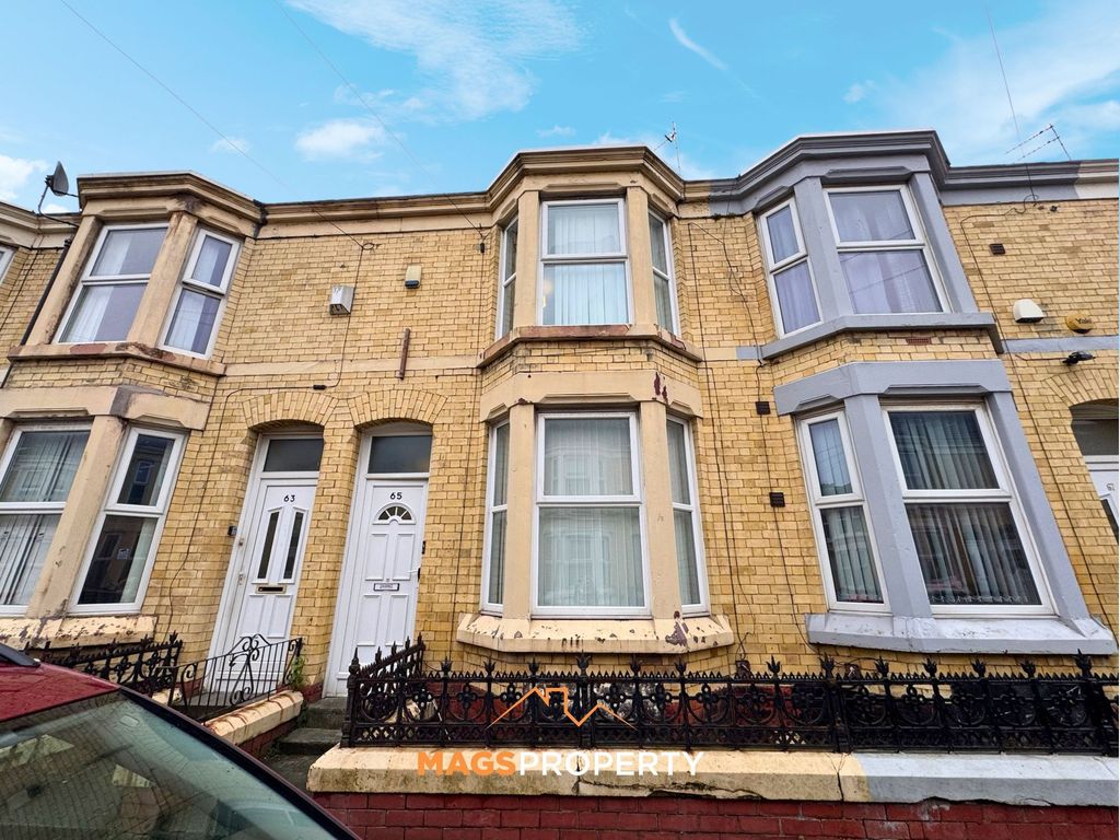 Property photo 1 of 11