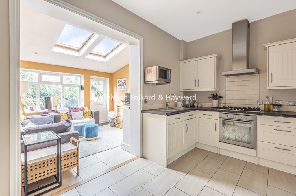 Property photo 1 of 6 A94Bfc6E-0E1c-447A-9