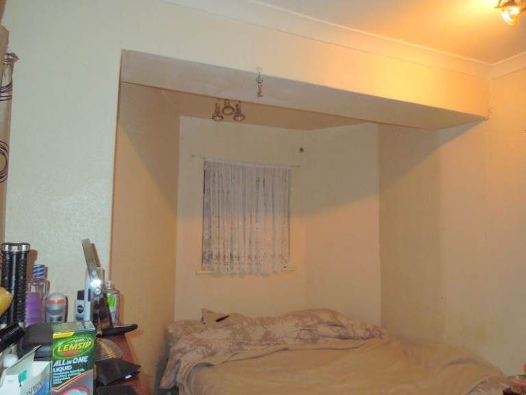 Property photo 1 of 4