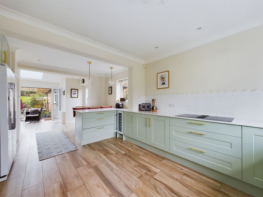 Property photo 3 of 19 2564-Hr-2