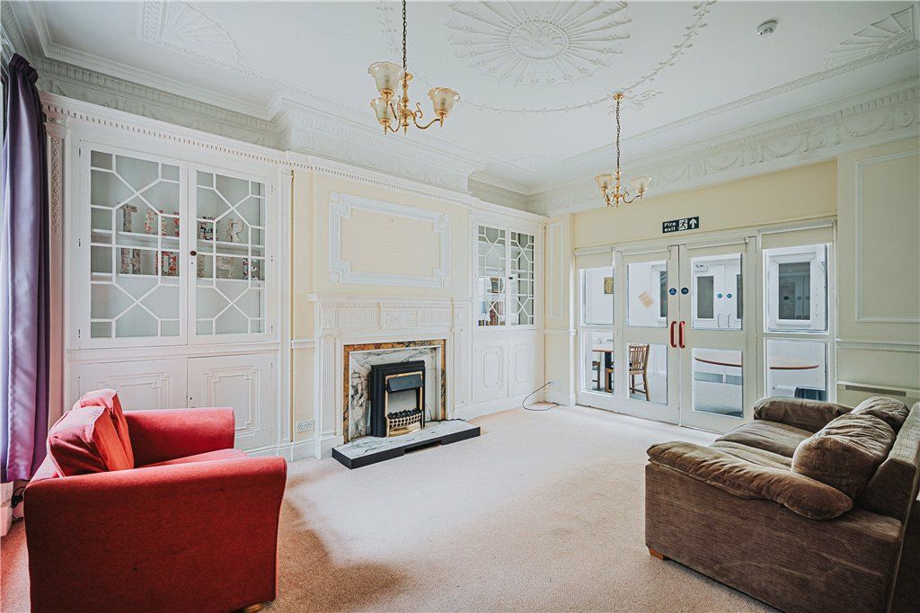 Property photo 3 of 23 Picture No. 05