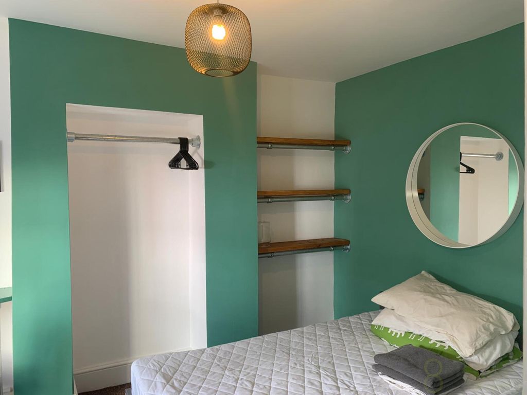 Additional image 8 of 7 bed terraced house to rentCross Street, Hove BN3