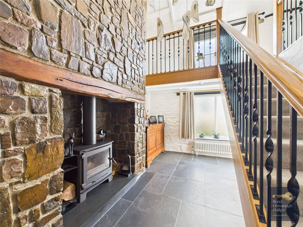 Property photo 3 of 42 Picture No. 80