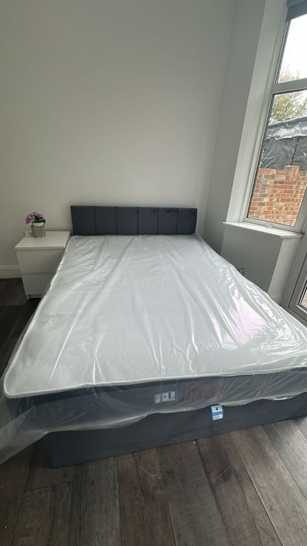 Property photo 1 of 3