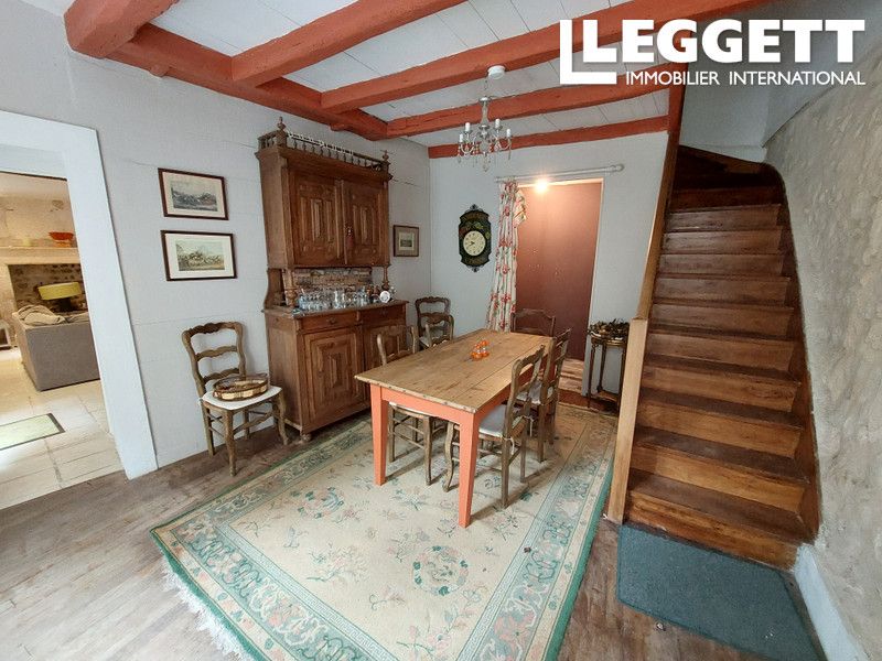Property photo 3 of 10