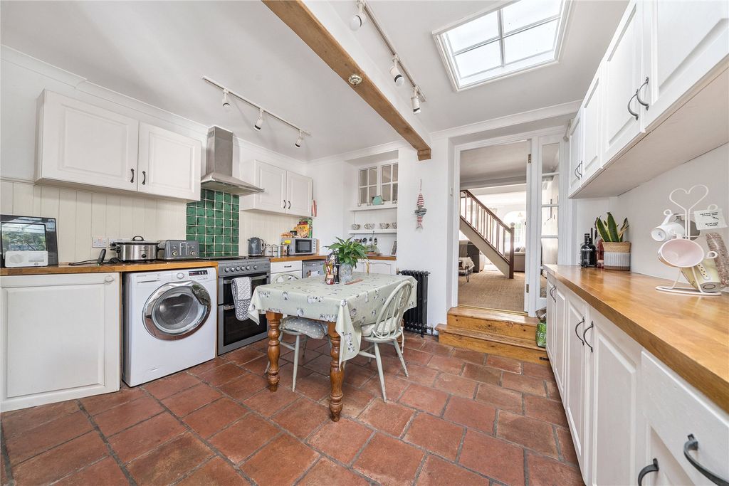 Property photo 2 of 19 Picture No. 06