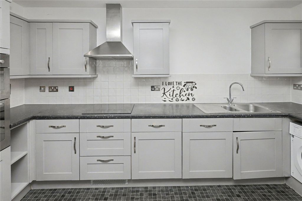 Property photo 3 of 10 Picture No. 03