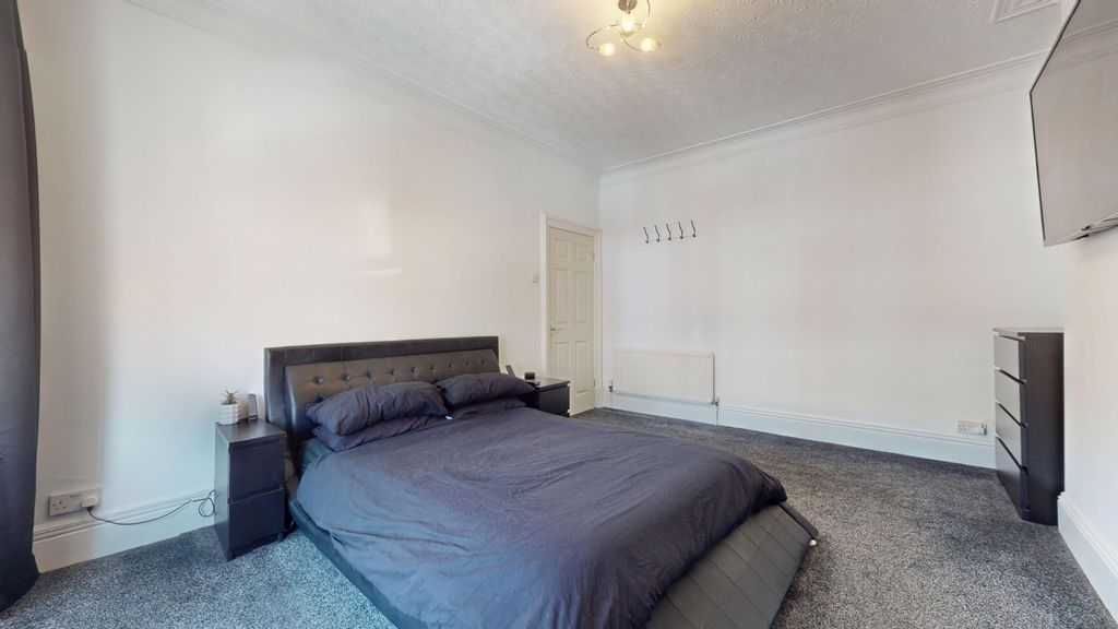 Property photo 3 of 18 3732553