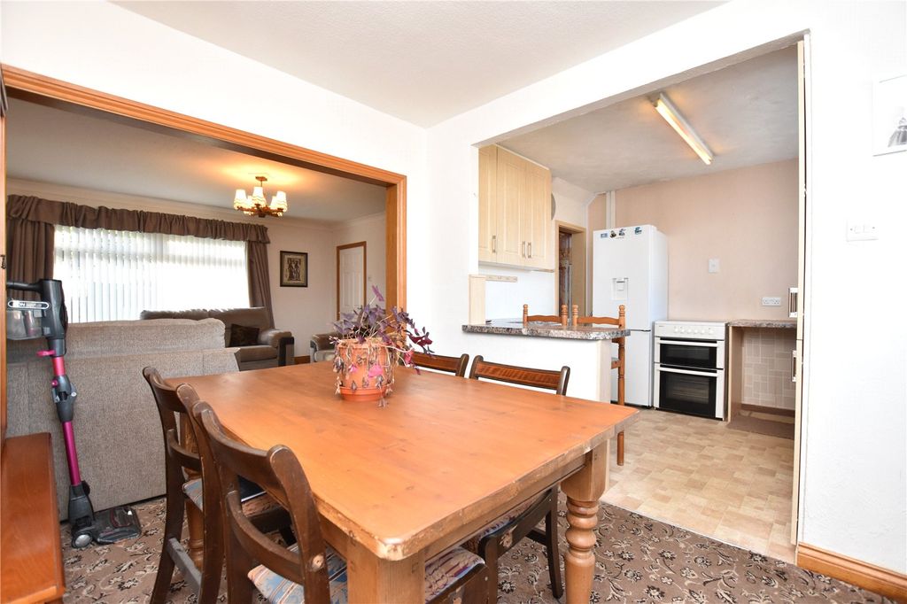 Property photo 3 of 14 Picture No. 09