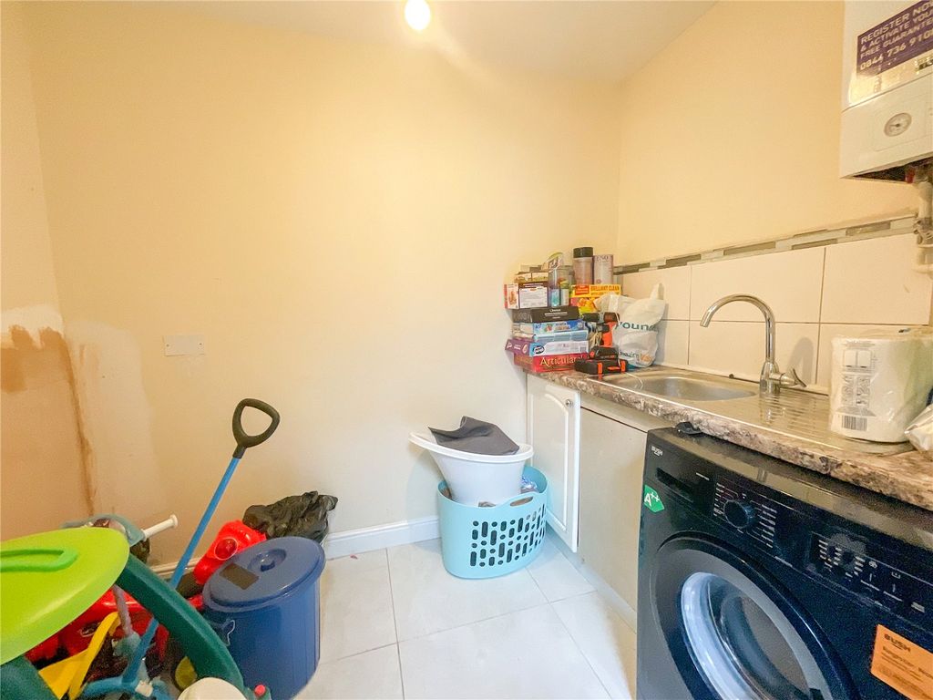 Additional image 8 of 3 bed semi-detached house to rentBoulton Walk, Birmingham, West Midlands B23