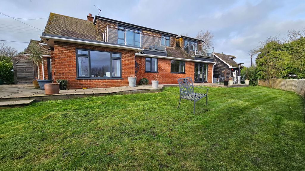 Property photo 1 of 35