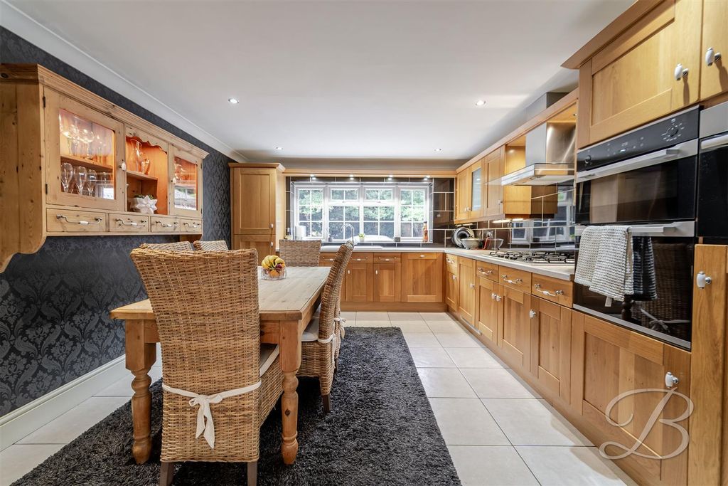 Property photo 2 of 48 Ccltd-43.Jpg