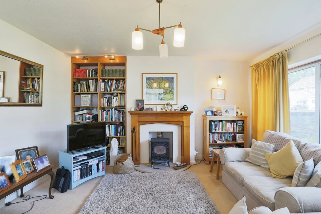 Property photo 2 of 16 Photography