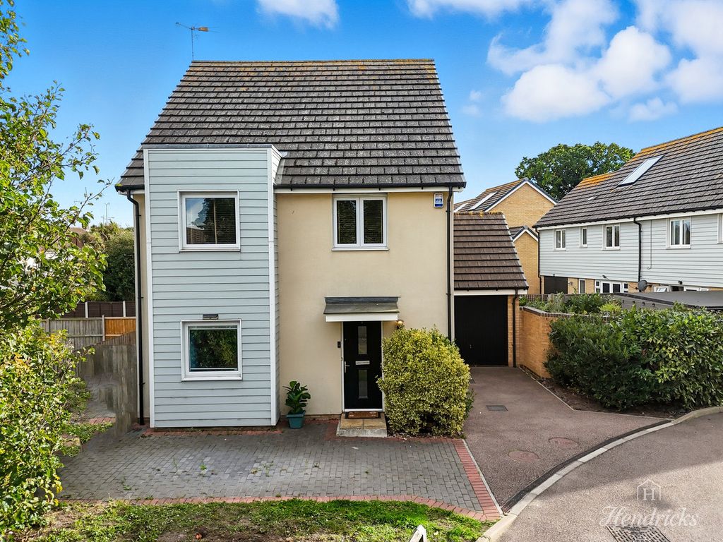 Property photo 1 of 30