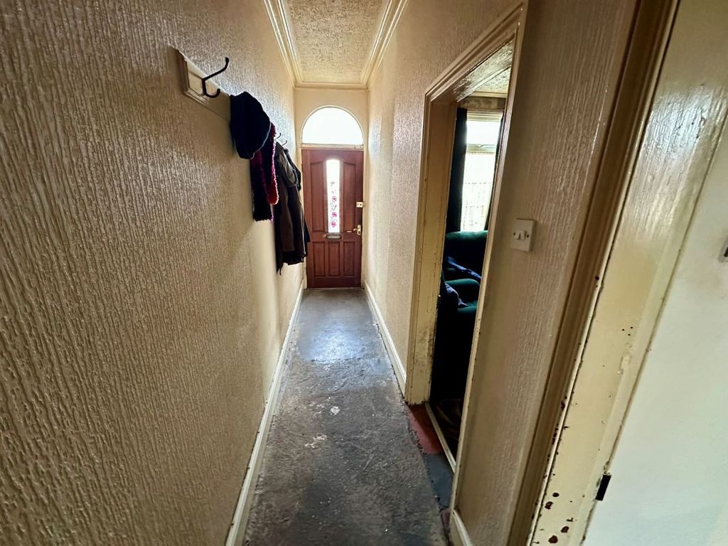 Property photo 2 of 10 Image 2