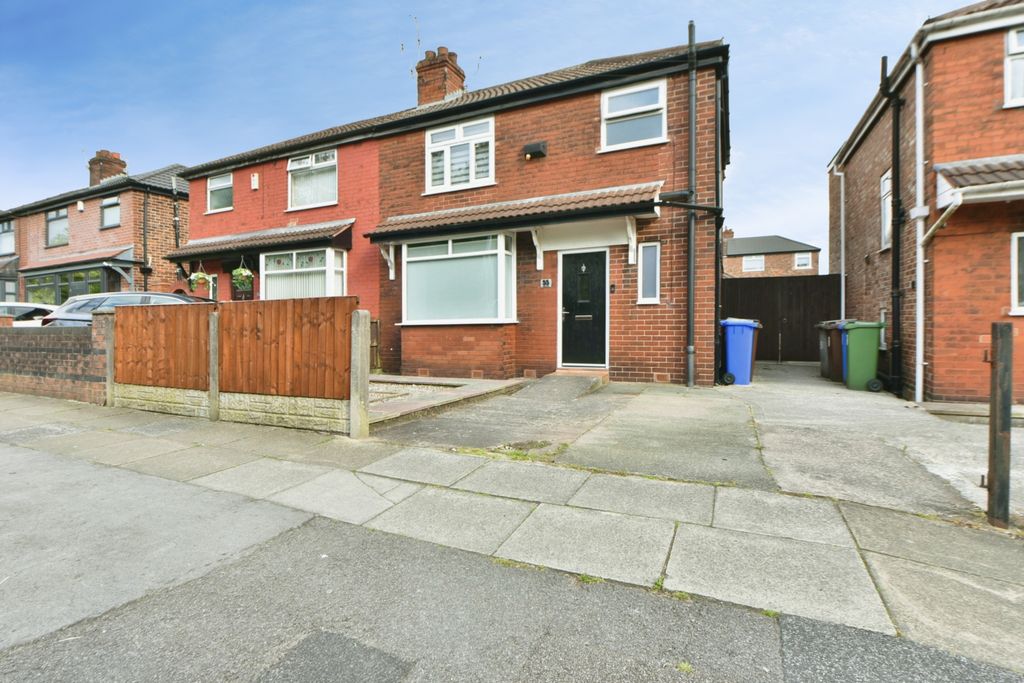 Property photo 1 of 15