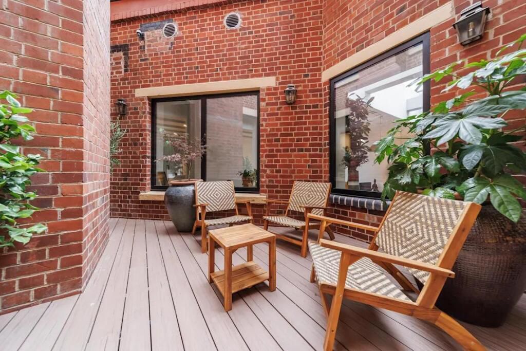 Property photo 1 of 7 Comm Terrace